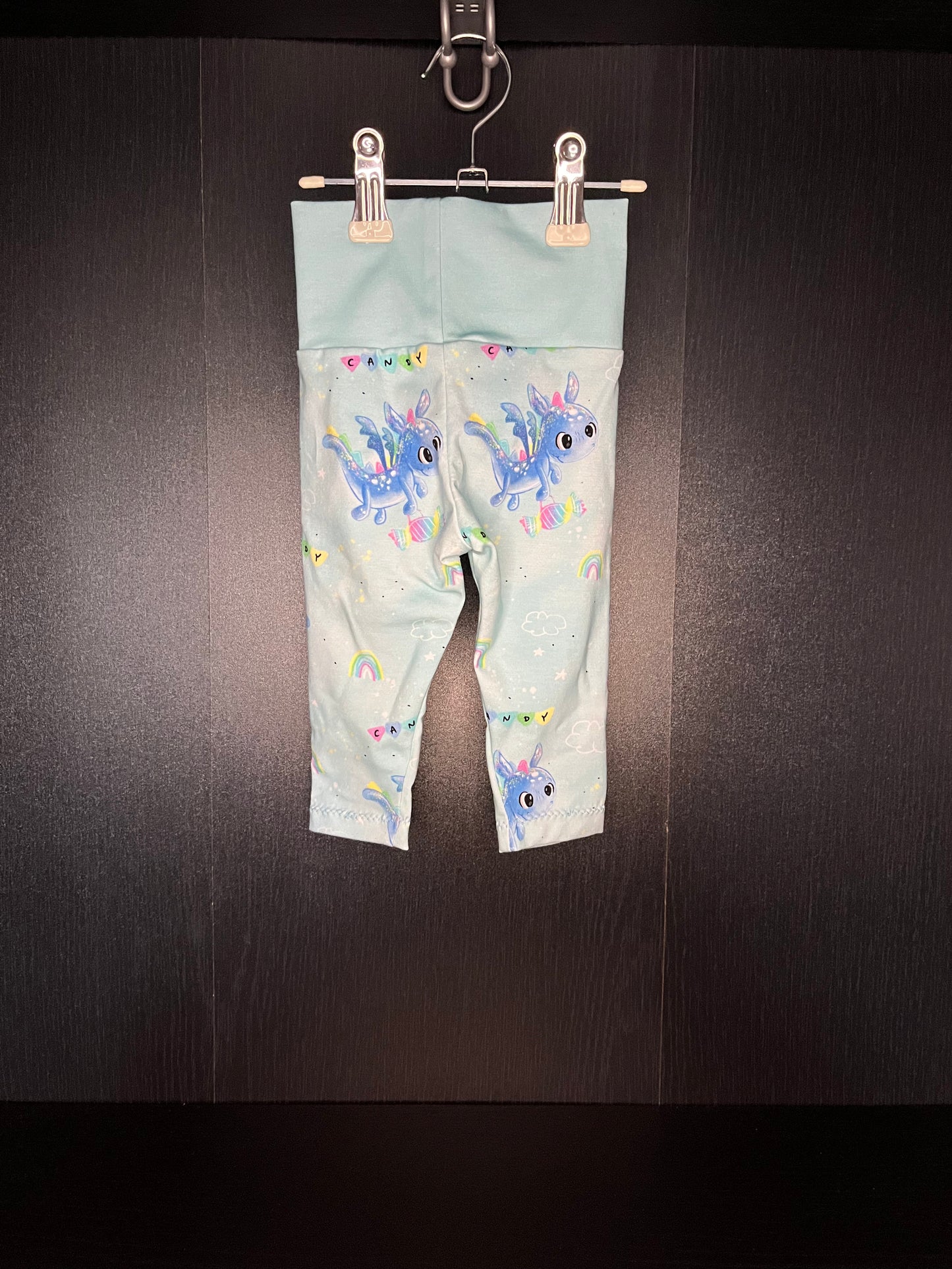 Leggins Gr. 50/56 Drache, bunt