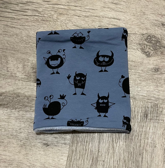Kuscheliger Loopschal Monster